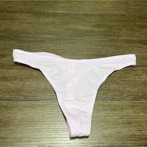 VICTORIA'S SECRET VERY SEXY High Leg Low Rise Thong Panty Lavender Medium NWT